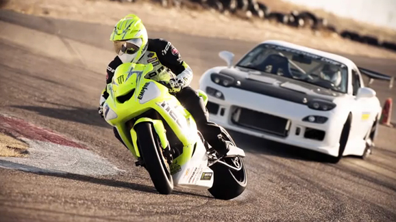 Drift Wars: RX-7 vs Kawasaki ZX10 | Top Gear